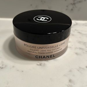 Chanel natural finish loose powder (setting powder). Color is 30
